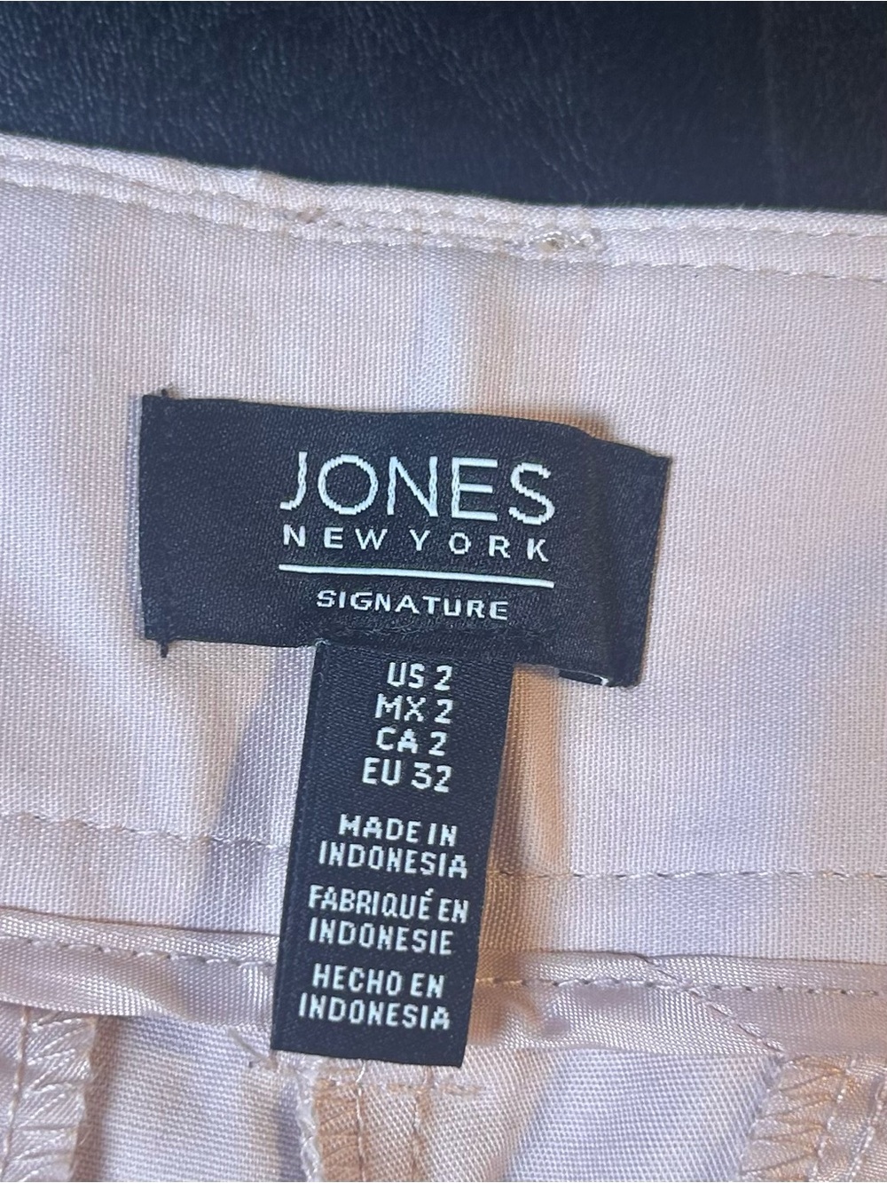 Jones New York Signature Pink
Straight Leg Pants Size 2 - Picture 15 of 16